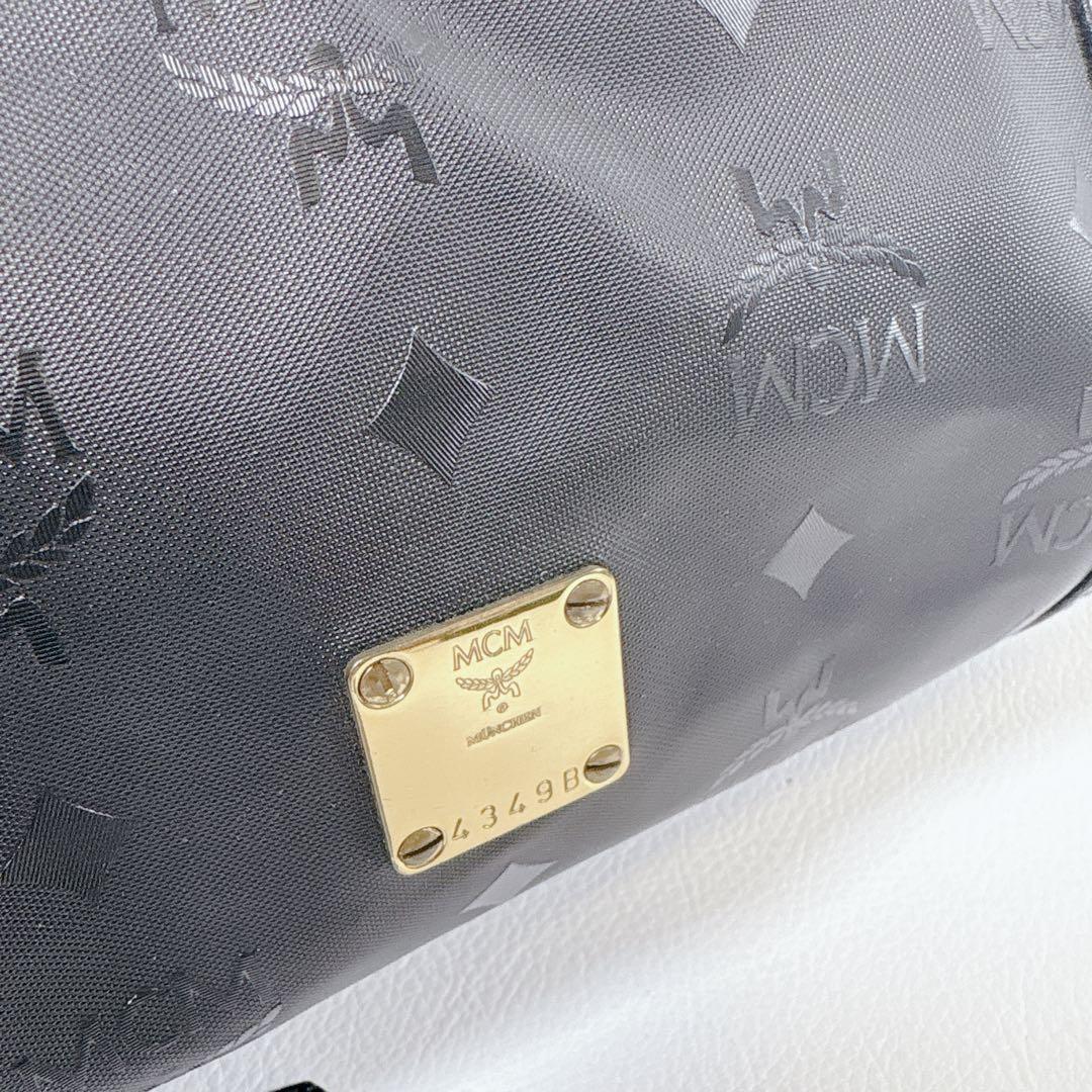 美品✨MCM ヴィセトス バレルバッグ（筒型ショルダーバッグ）　ブラック