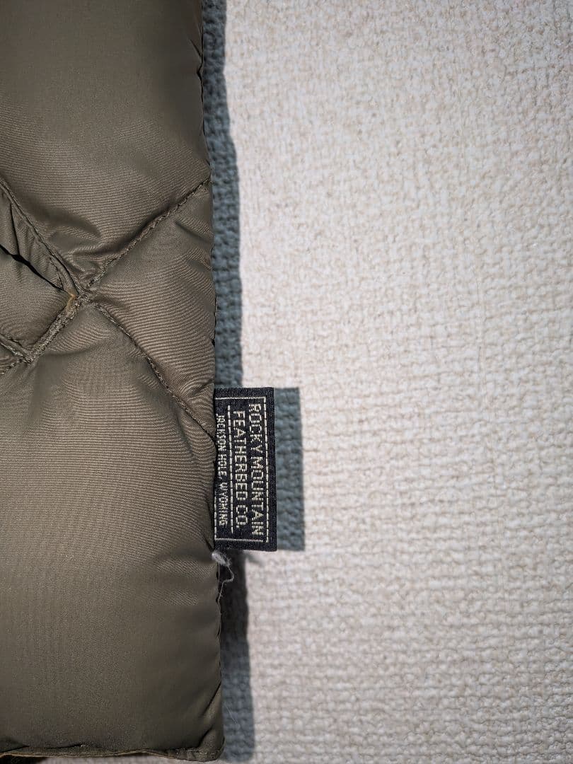 36 ROCKY MOUNTAIN FEATHERBED CO. ダウンベスト