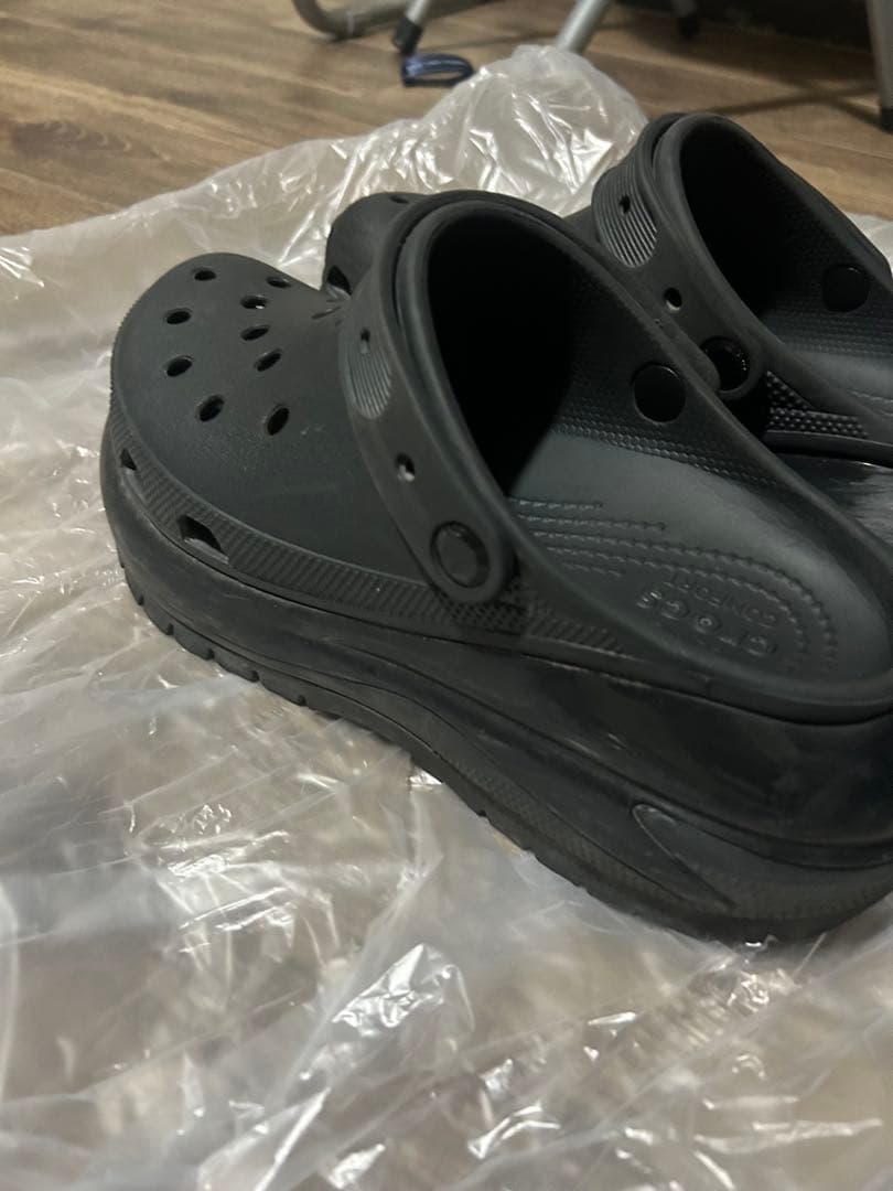 クロックス　メガクラッシュ　黒