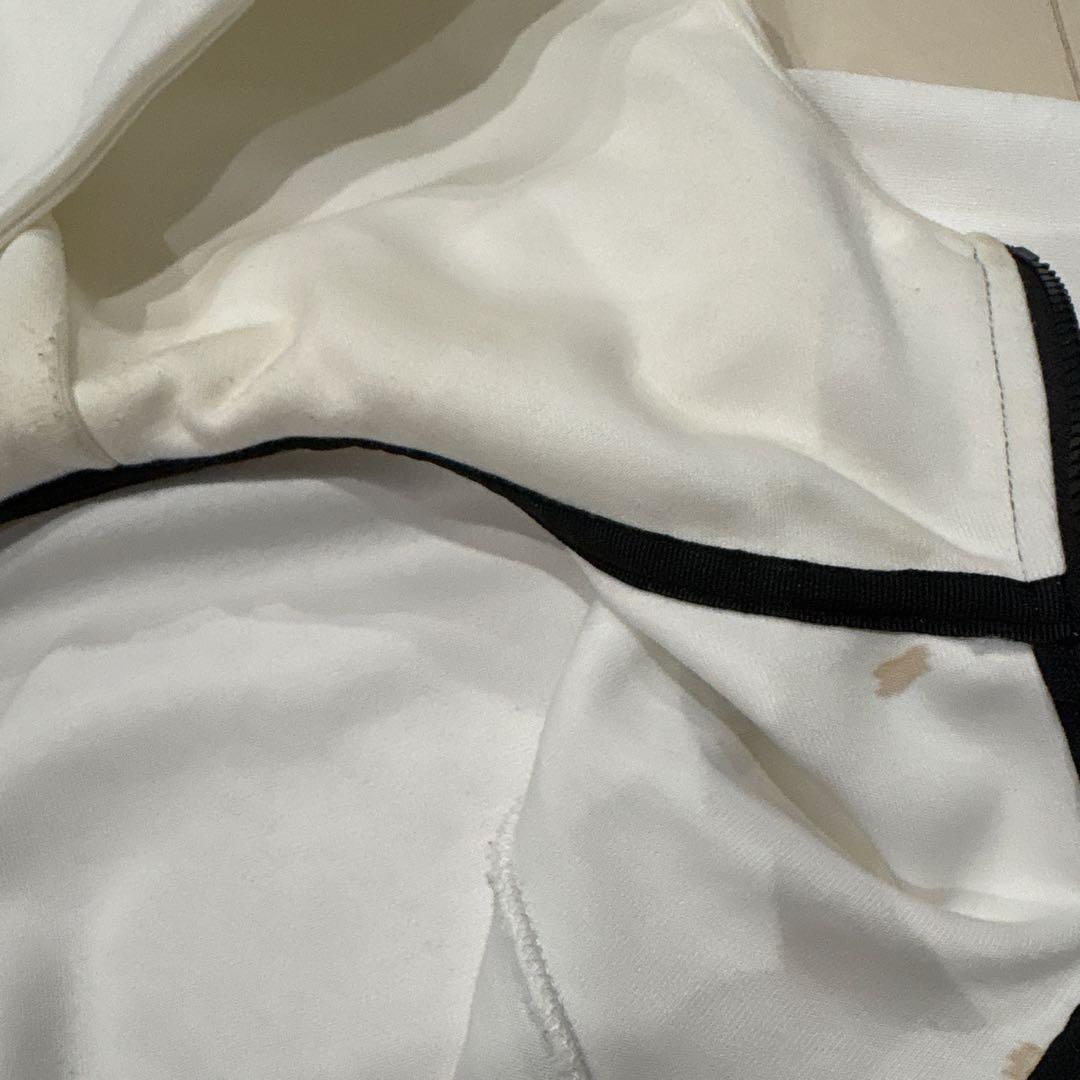 NIKEテックフリースホワイト