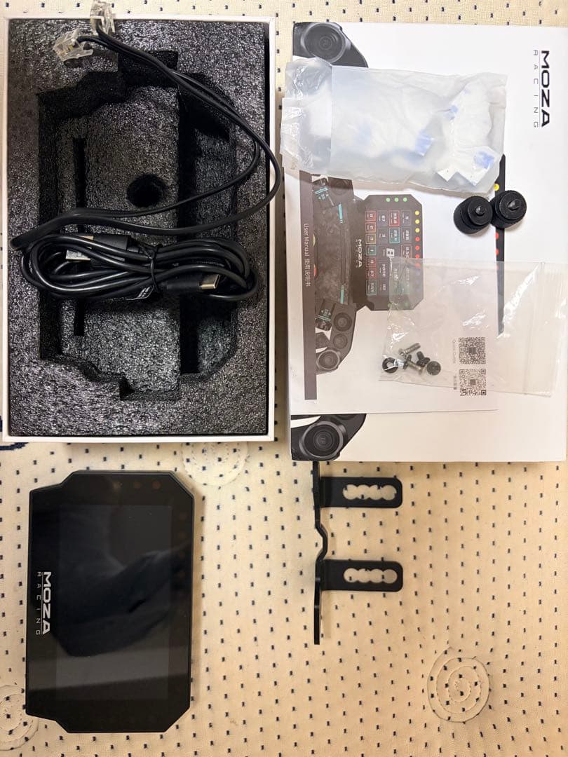 MOZA CM2 Racing Dash モニター