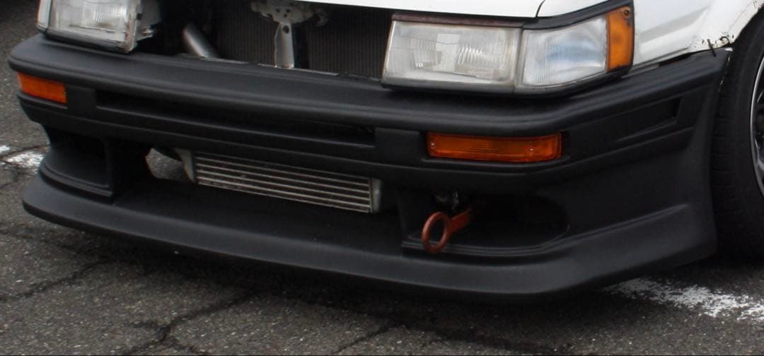AE86 レビン　フロントバンパー
