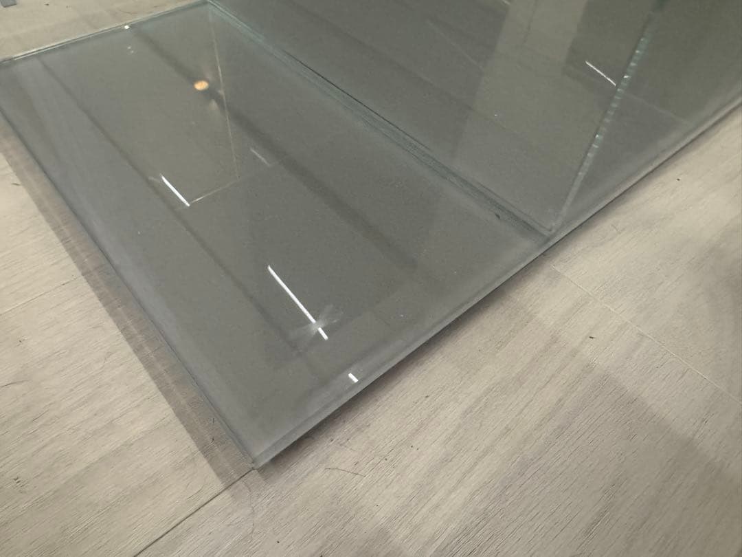 カッシーナ　ガラステーブル　グレー