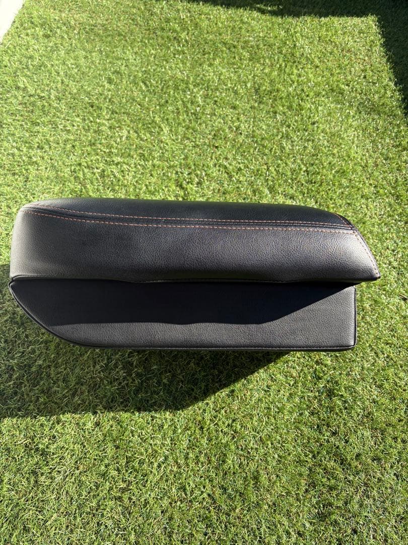 デリカD5 BIGアームレスト