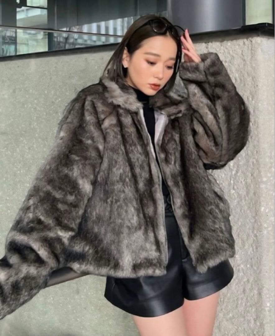MURUA フェイクファーブルゾン グレー　ファーコート