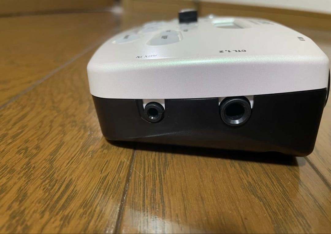 ひ*ん様 BOSS VE-5 ホワイト [VE-5-WH]　ボーカルエフェクター