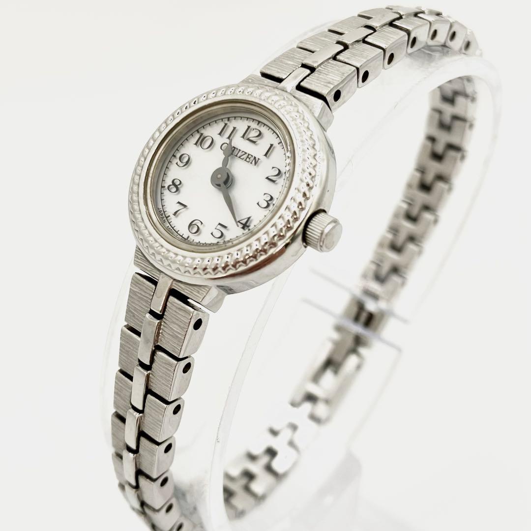 稼働品　シチズン　キー　Kii:　ラウンド　エコドライブ　15cm　シルバー色