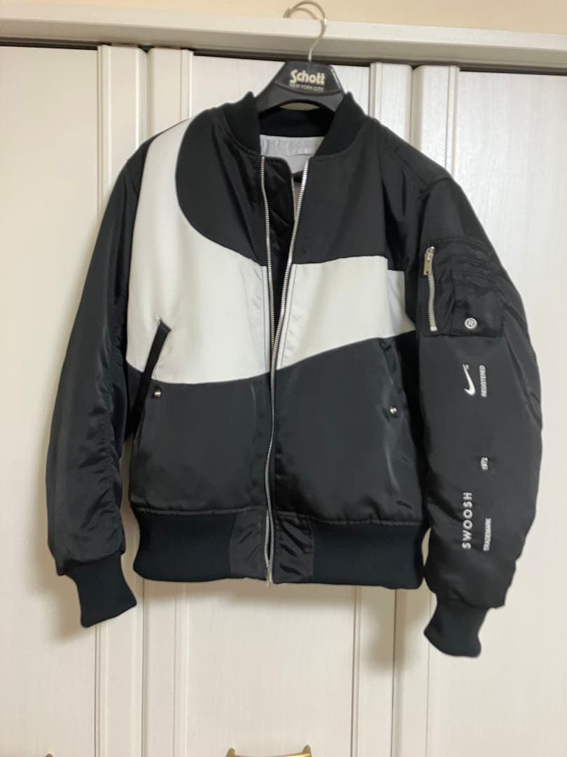 ナイキ スウッシュ ボンバージャケット MA-1 リバーシブル　Ｌサイズ