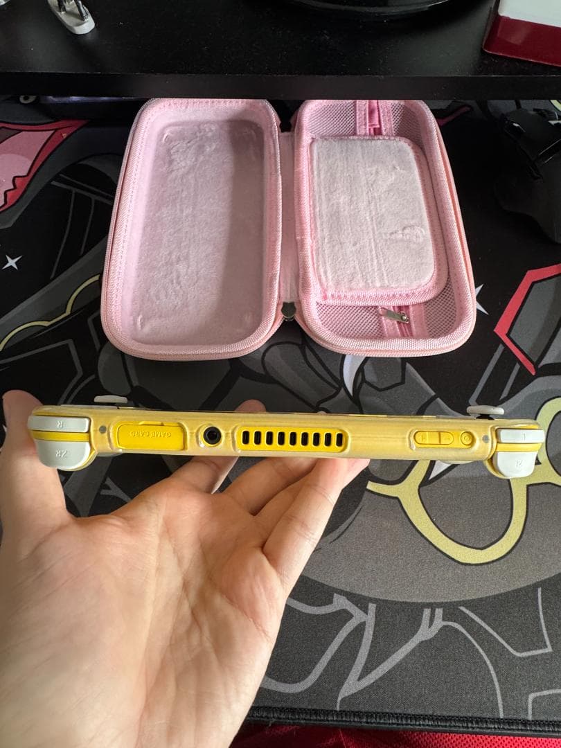 Nintendo Switch Lite イエロー （ケース付き）