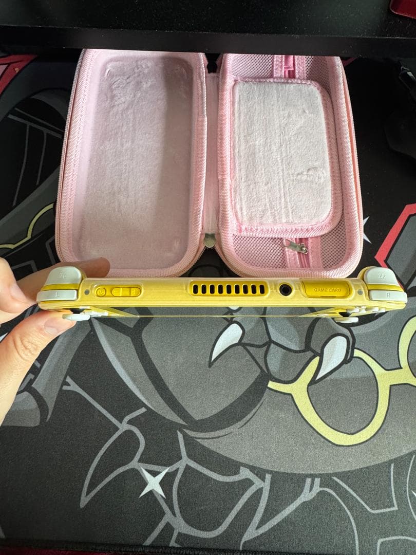 Nintendo Switch Lite イエロー （ケース付き）