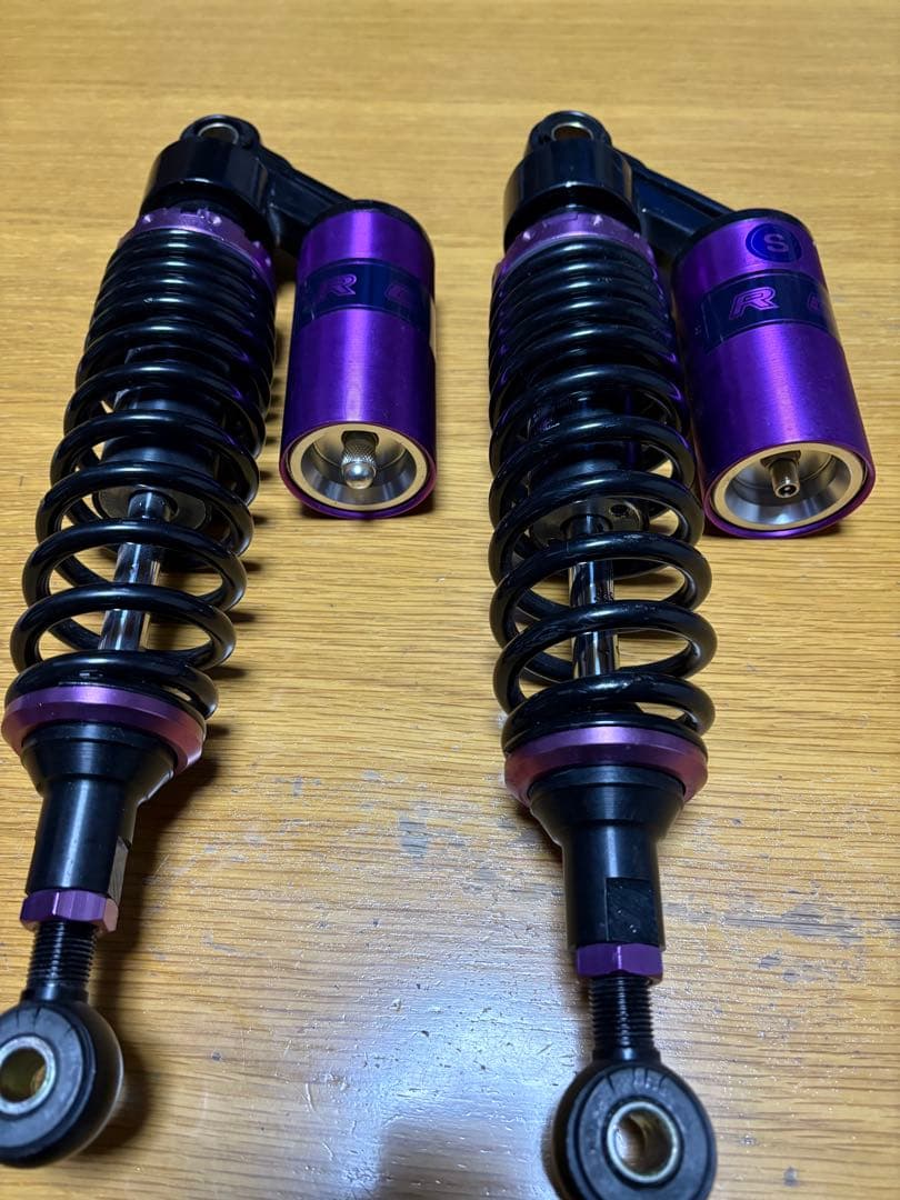 サスペンション