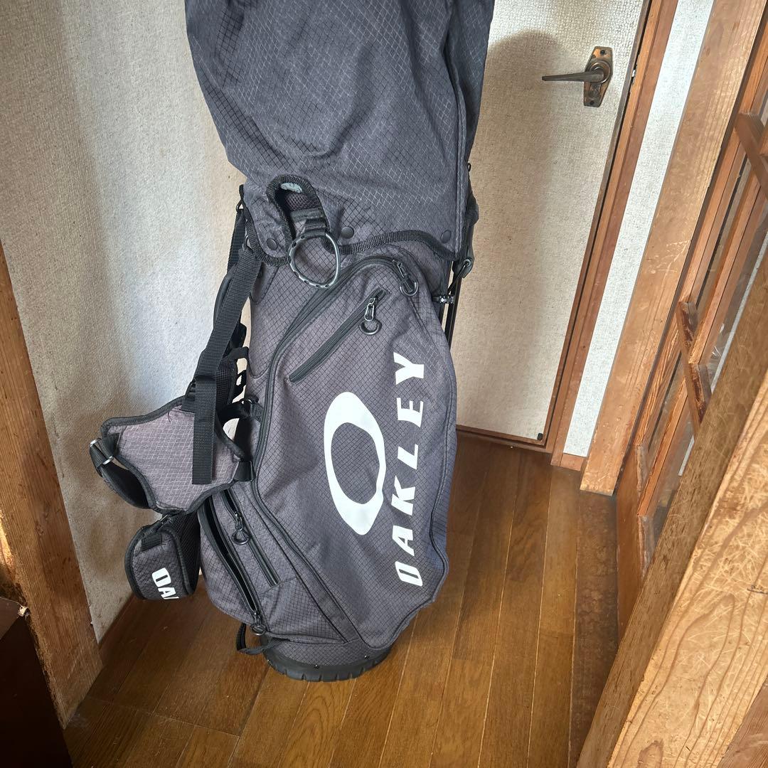 OAKLEY スタンド式キャディバッグ ブラック