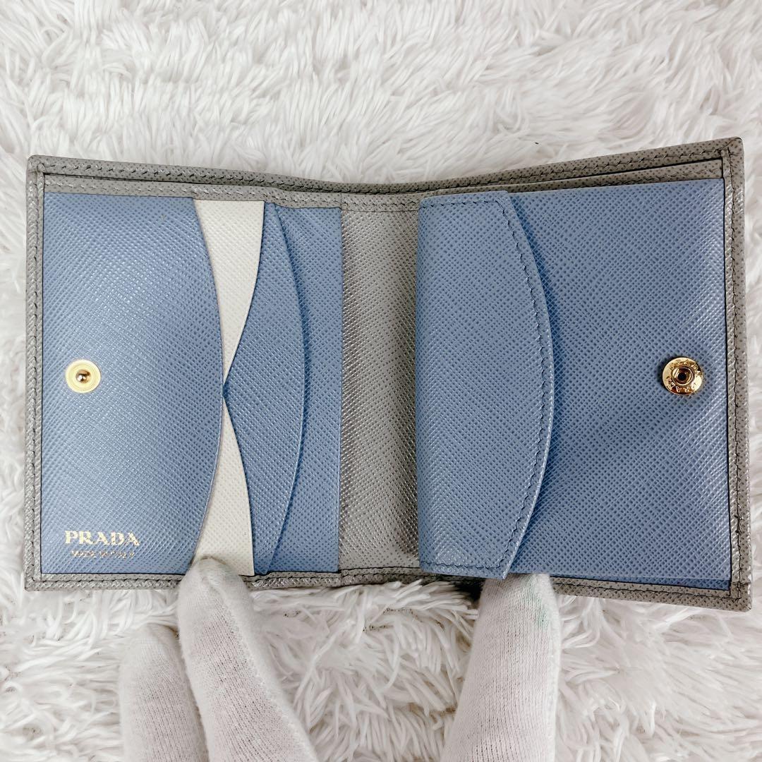 付属完備✨プラダ　折り財布　1MV204 サフィアーノ　グレー　ブルー　FRID