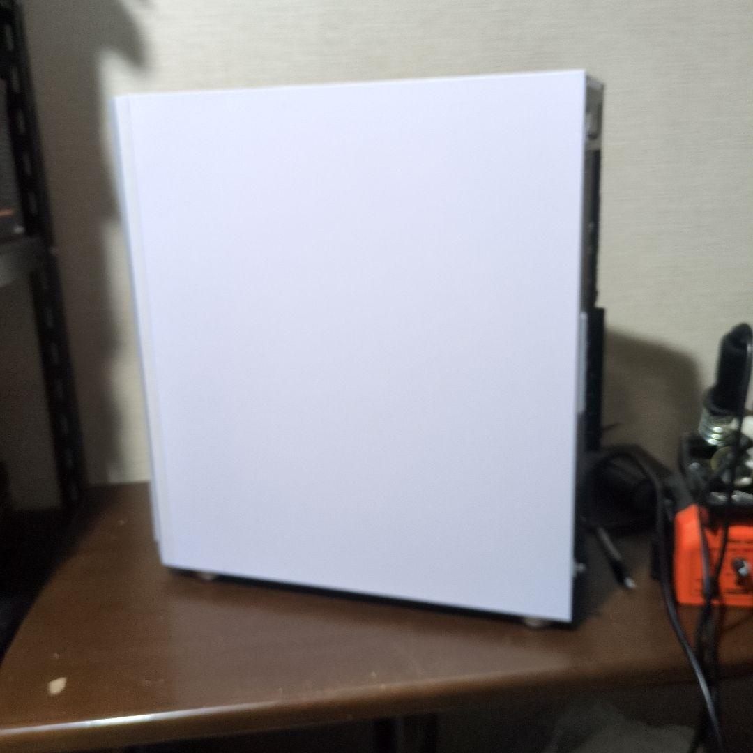 ゲーミングPC rx9070 16gb＆i7 14700f