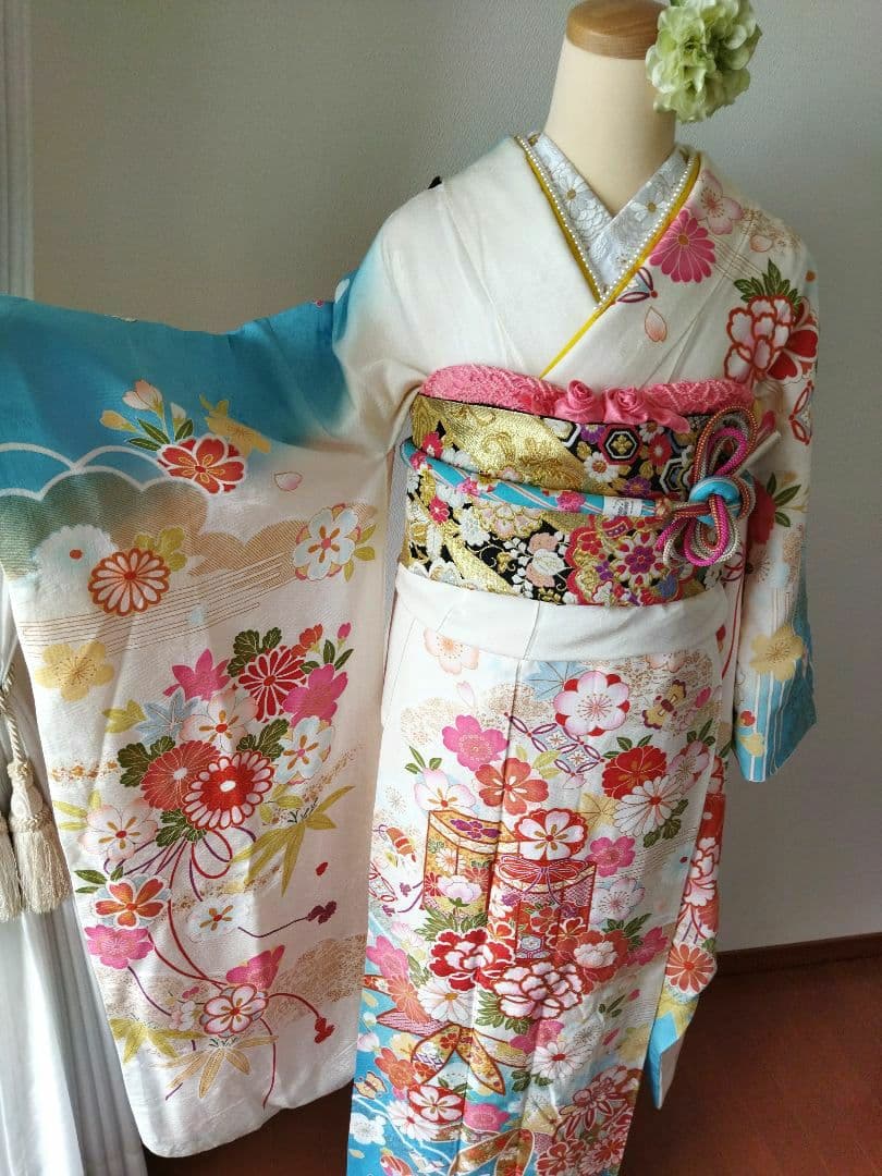セール中！　367.可愛い振袖7点セット　正絹　フルセット　成人式