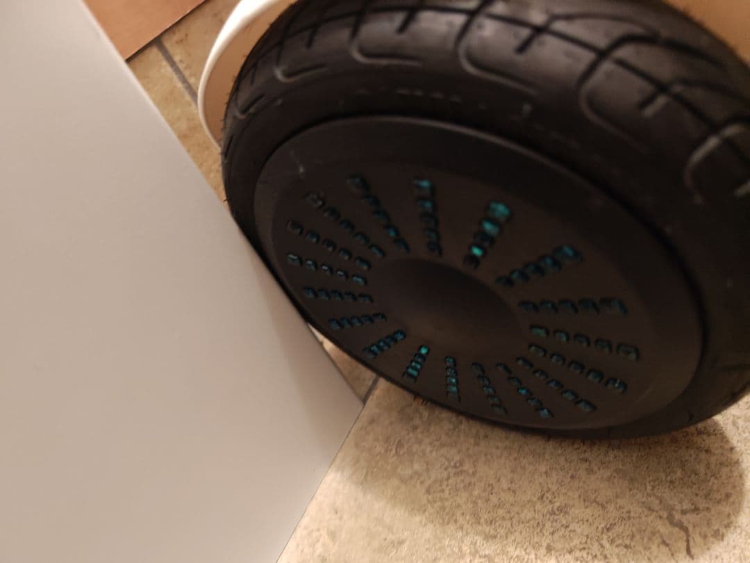 電動バランスボード ホワイト