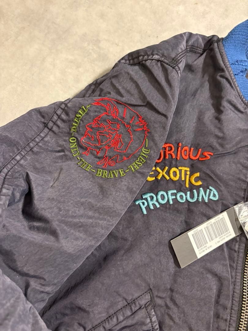 DIESEL アウター/MA-1/スカジャン