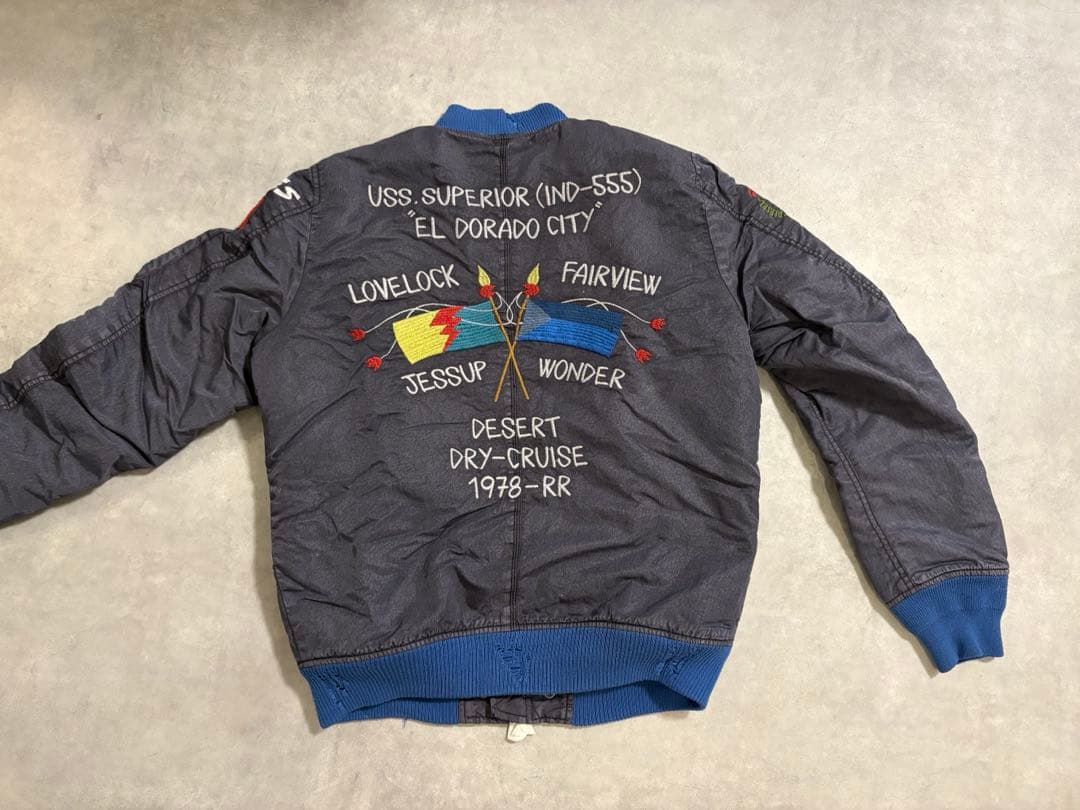 DIESEL アウター/MA-1/スカジャン