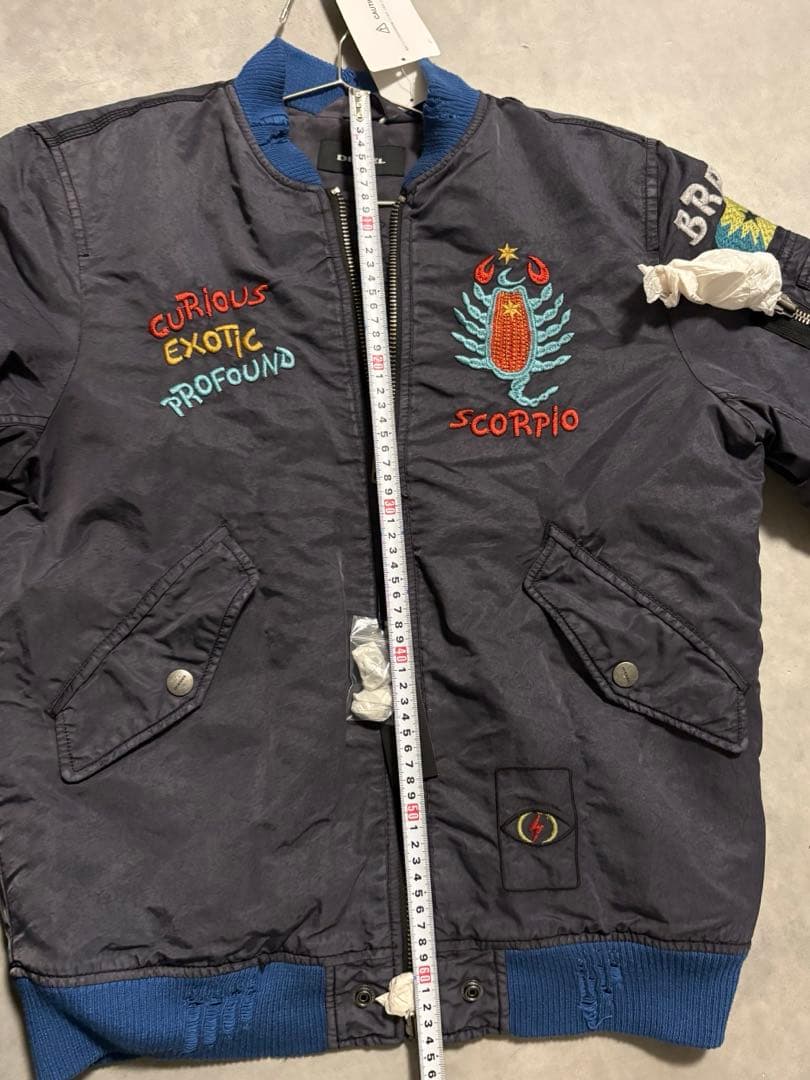 DIESEL アウター/MA-1/スカジャン