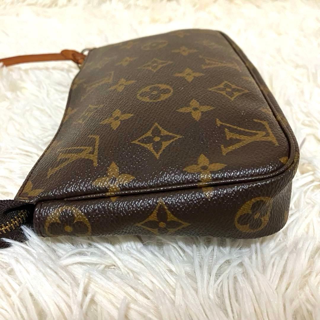 ルイヴィトン＊アクセソワール モノグラム ゴールド金具