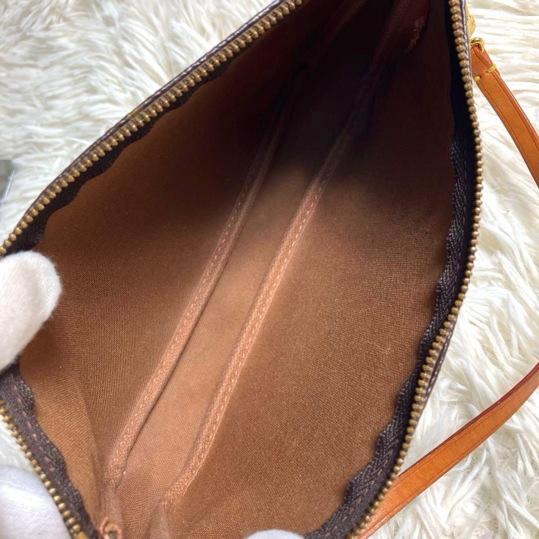 ルイヴィトン＊アクセソワール モノグラム ゴールド金具