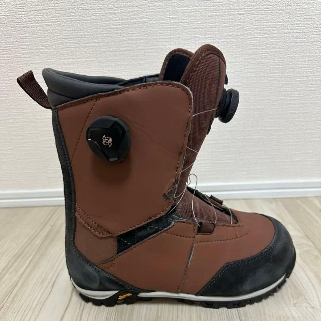 クロスファイブ　スノーボードブーツ（ブーツケース付）