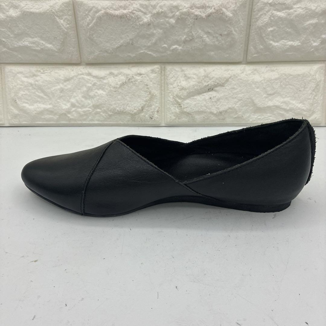 【美品】ユウコイマニシプラス IBUKI Vカット スリッポン 35 黒