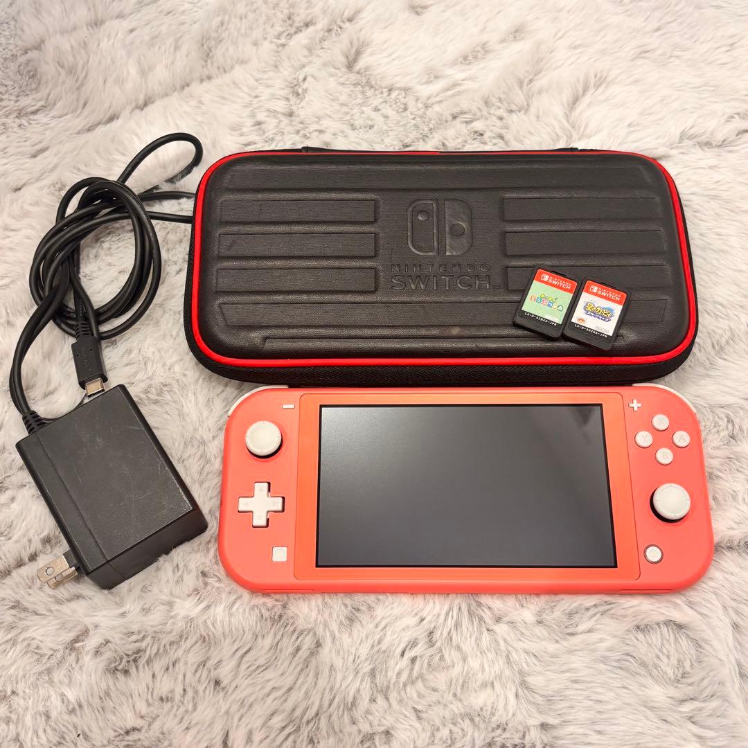 【任天堂】Nintendo Switch light 本体+カセット