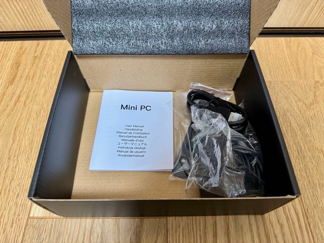 NiPoGi Mini PC AK1Plus N97/8GB/256GB 美品