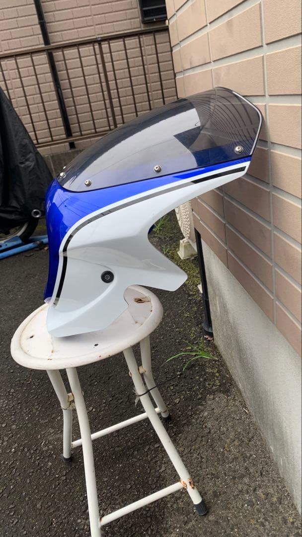 GSX400インパルス　社外ビキニカウル　クーリーカラー