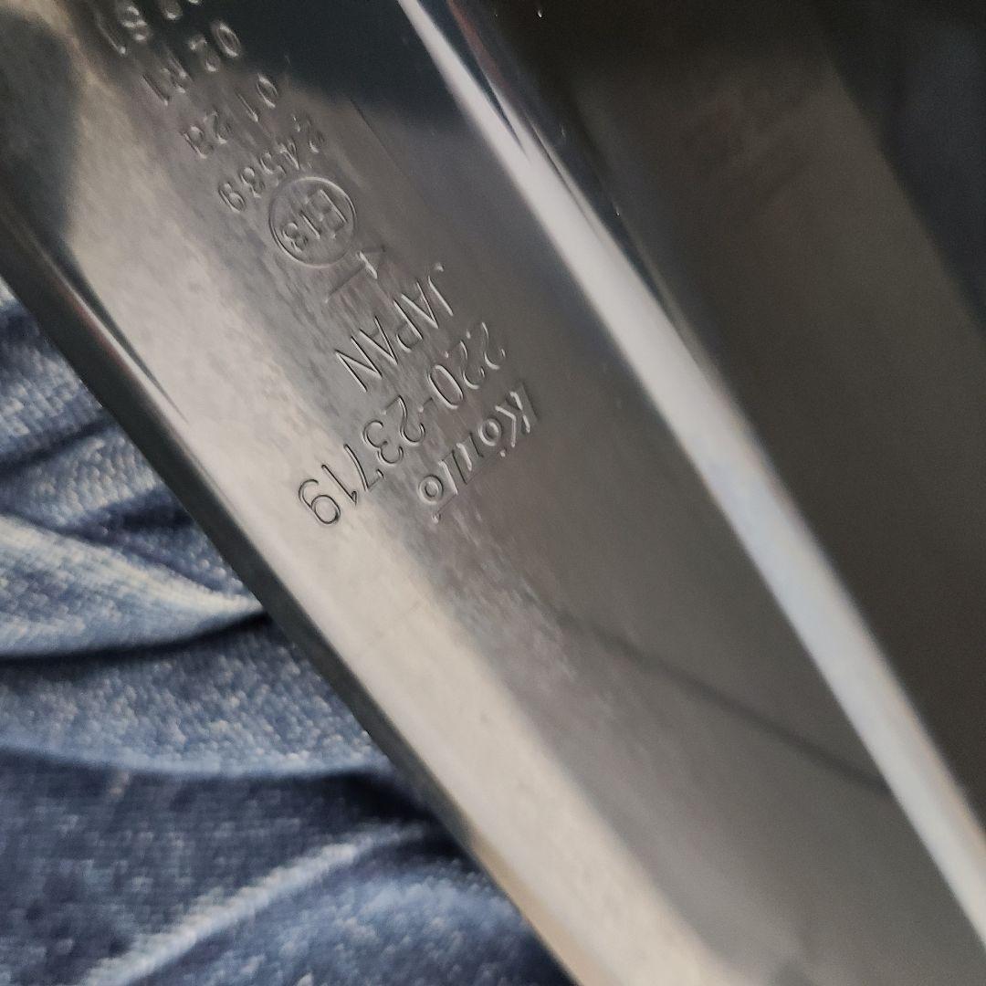 ニ*コ様 日産c27 セレナ 純正テールランプ