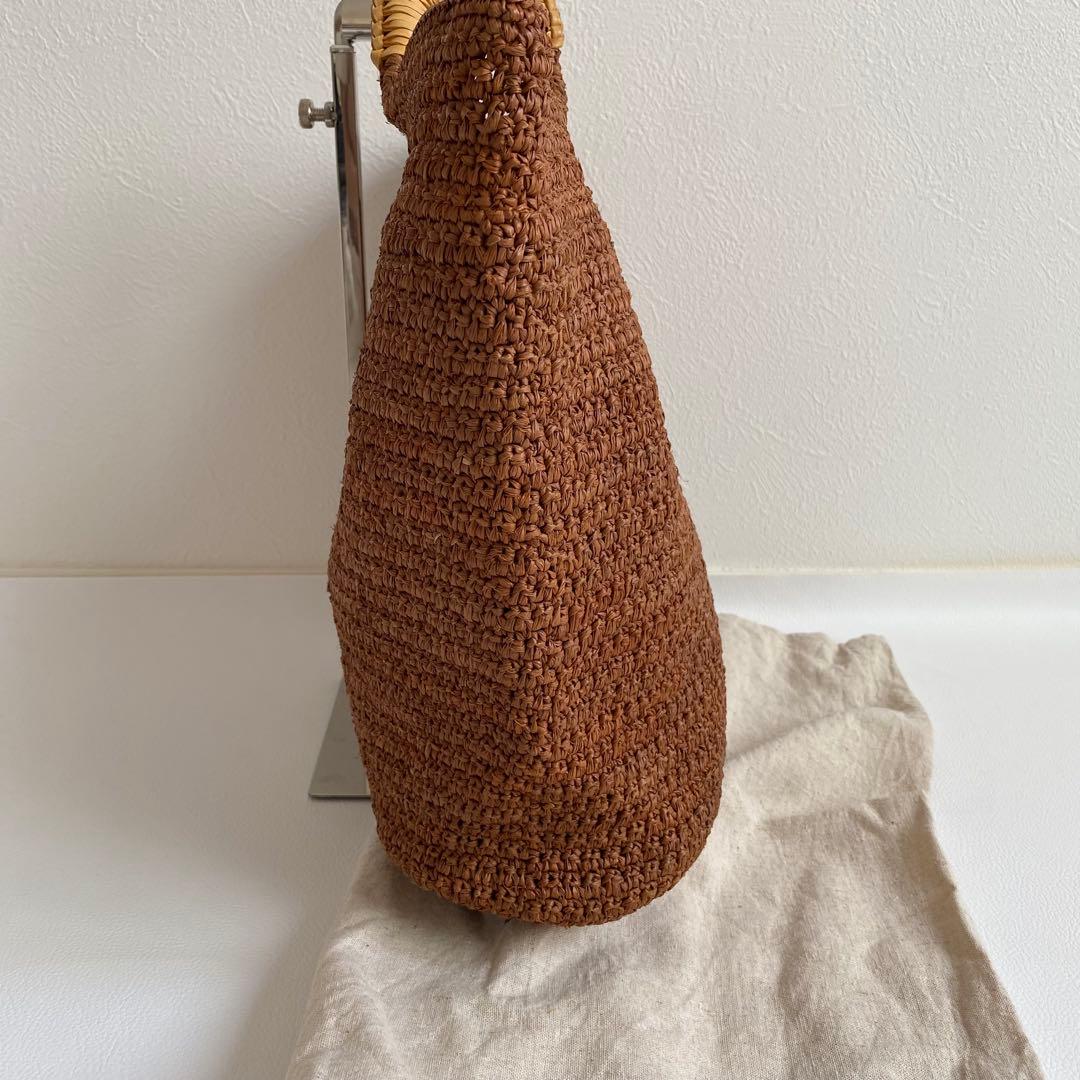 極美品　ヘレンカミンスキー　ラフィア　レザーハンドル ラフィアトートバッグ