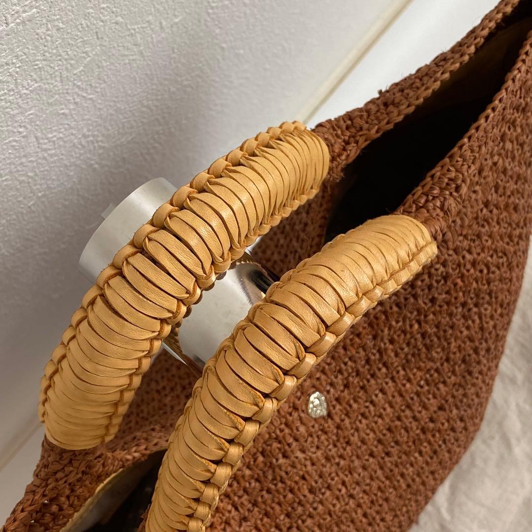 極美品　ヘレンカミンスキー　ラフィア　レザーハンドル ラフィアトートバッグ