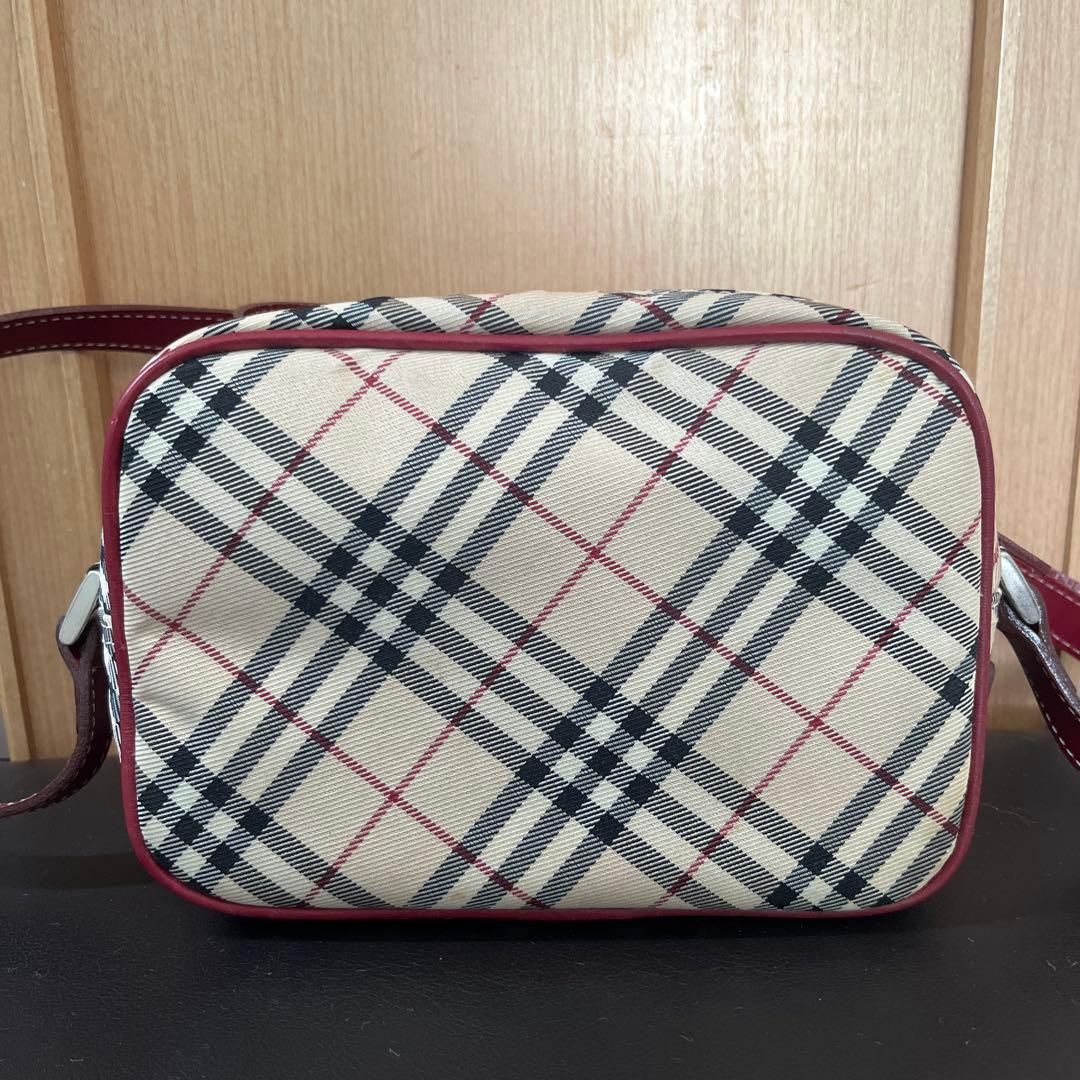 バーバリー・ブルーレーベル　チェック　ショルダーバッグ　赤