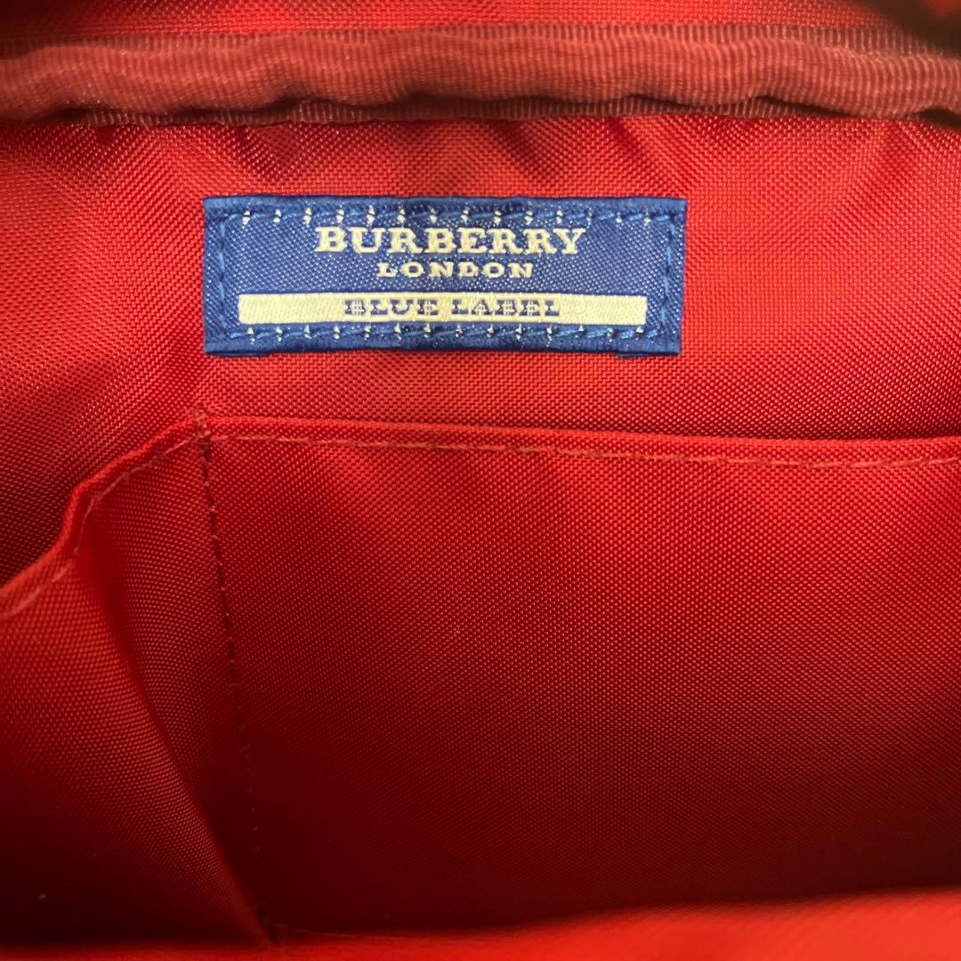バーバリー・ブルーレーベル　チェック　ショルダーバッグ　赤
