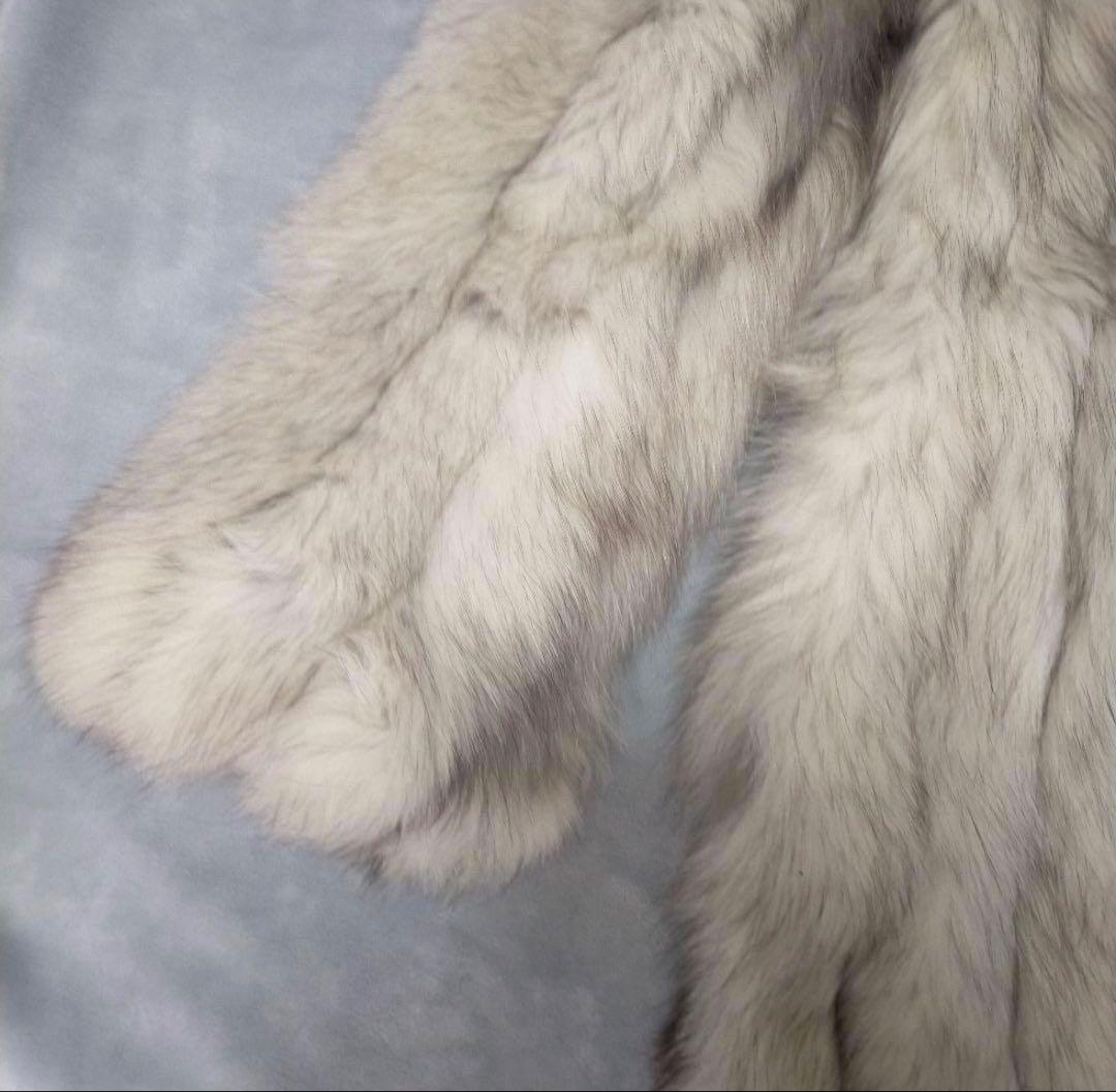 ちんぺい　　　 Silver Blue ホワイト色毛皮 ショートコート