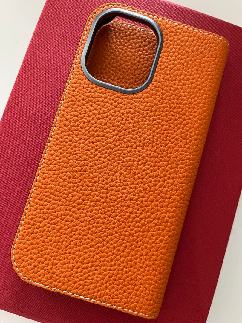 【新品未使用】完売商品！iPhone 16ダイアリーケース シュリンクレザー