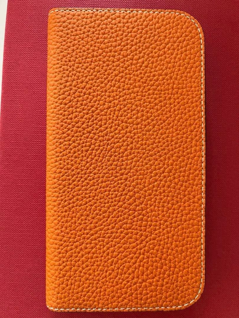 【新品未使用】完売商品！iPhone 16ダイアリーケース シュリンクレザー