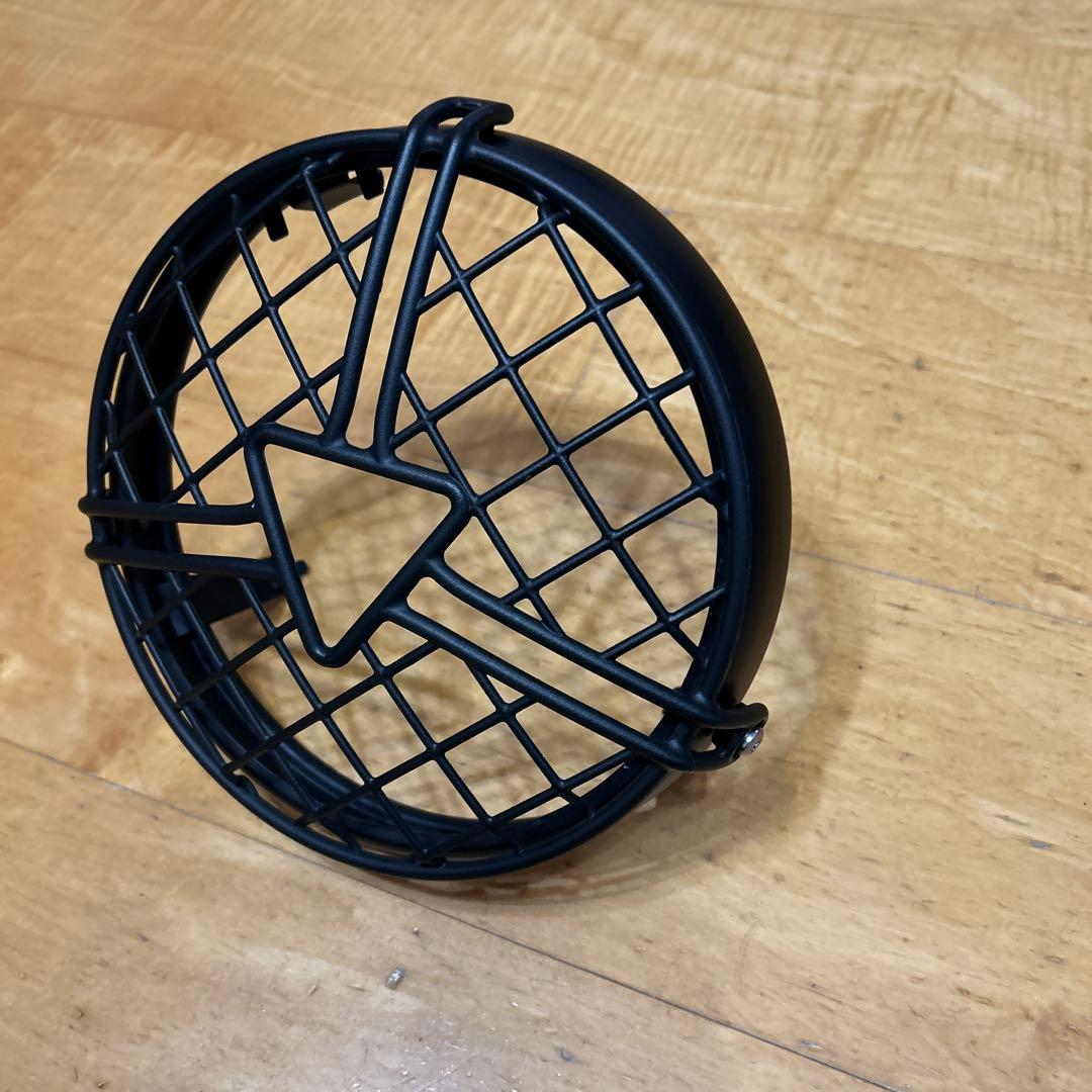 ヘッドライトグリル＆ベゼルキットA9838244 Triumph