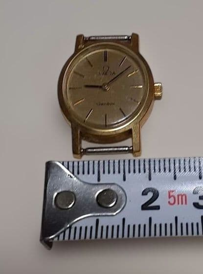 OMEGA Geneve 金色腕時計