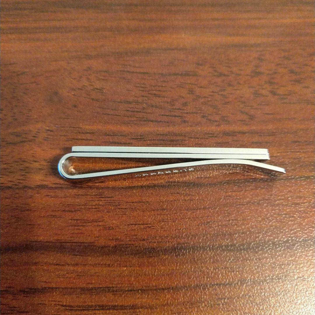 バーバリー ネクタイピンとカフスのセット