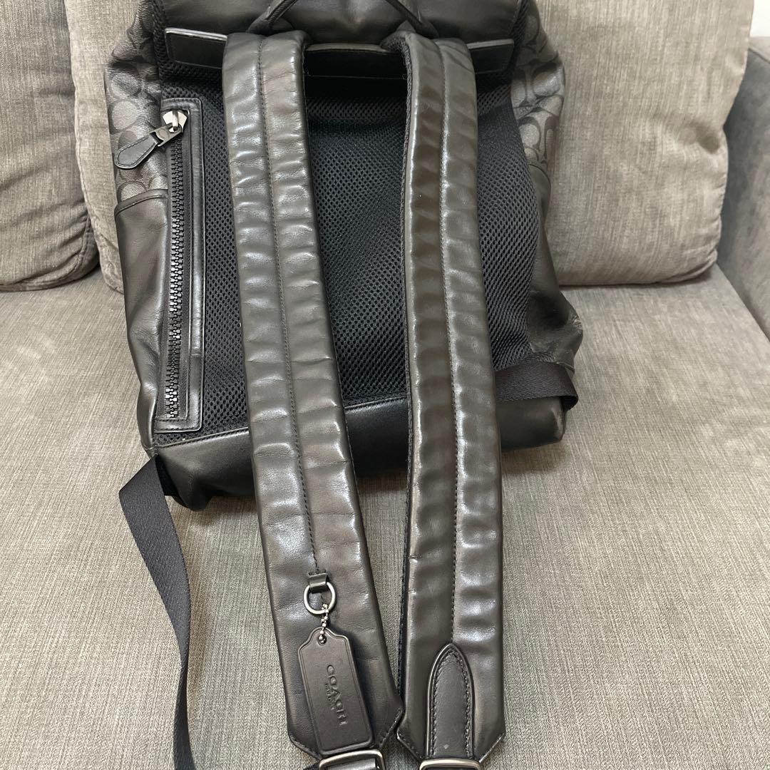 美品✨お気軽にお値下げ相談してください！ coachシグネチャートラックバック