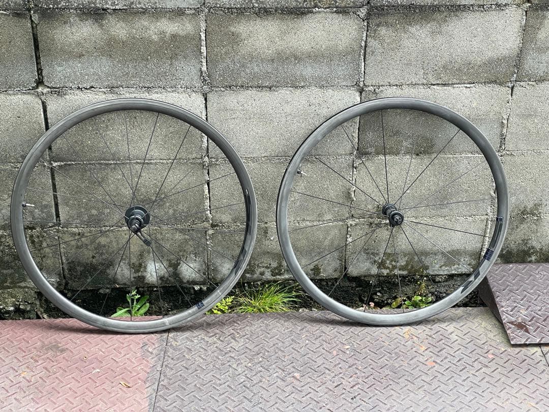 GIANT SLR0 リムブレーキカーボンホイールセット