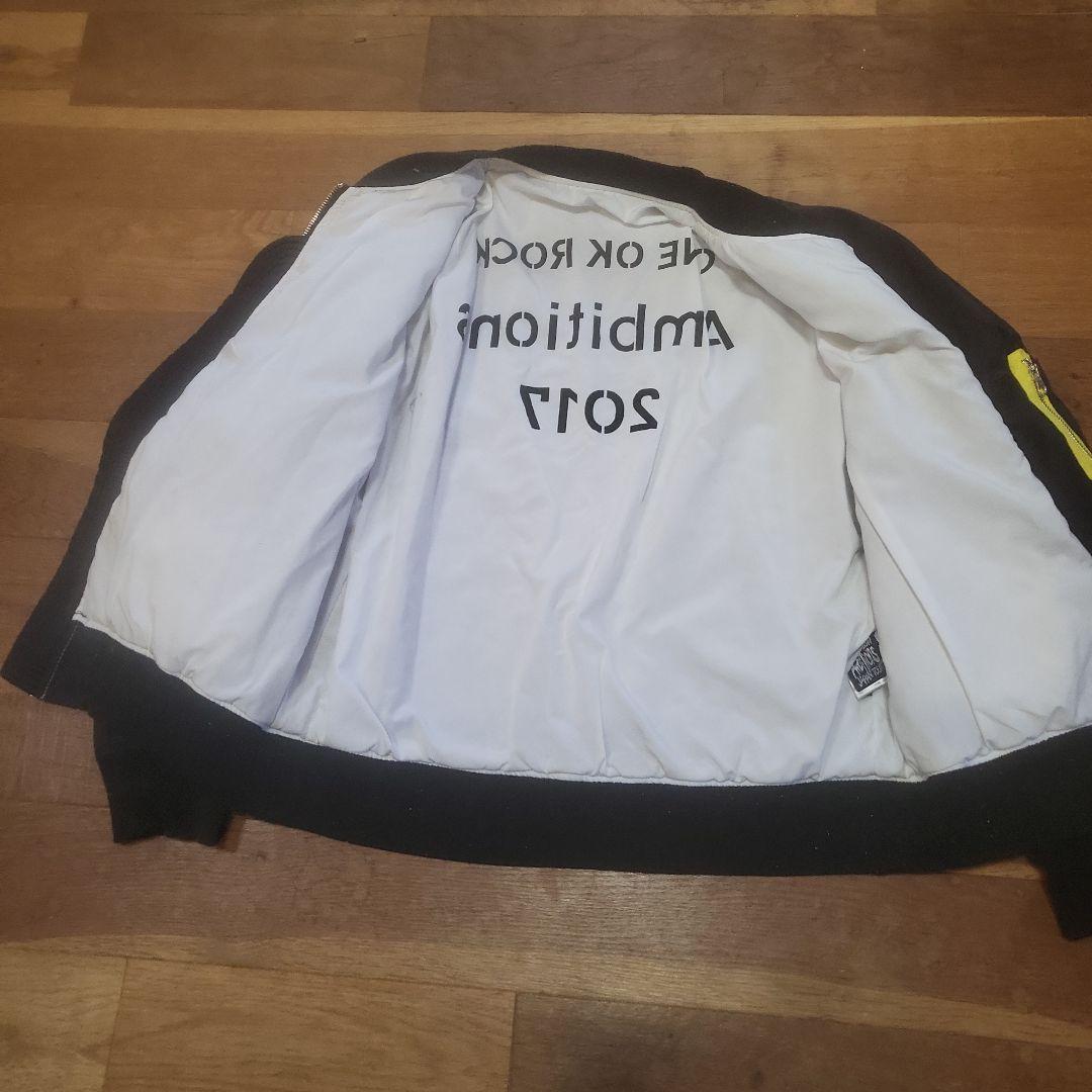 ONE OK ROCK Ambitions 2017 ジャケット