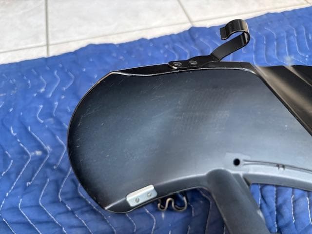 Z900RS SE　2025　フロントフェンダー マットブラック クランプ付き