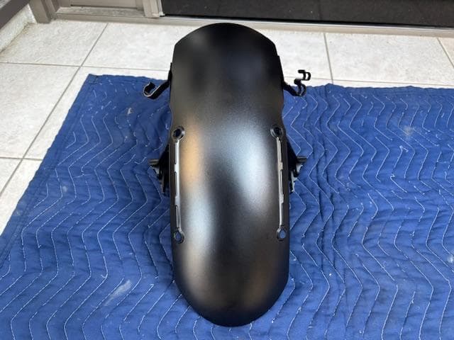 Z900RS SE　2025　フロントフェンダー マットブラック クランプ付き
