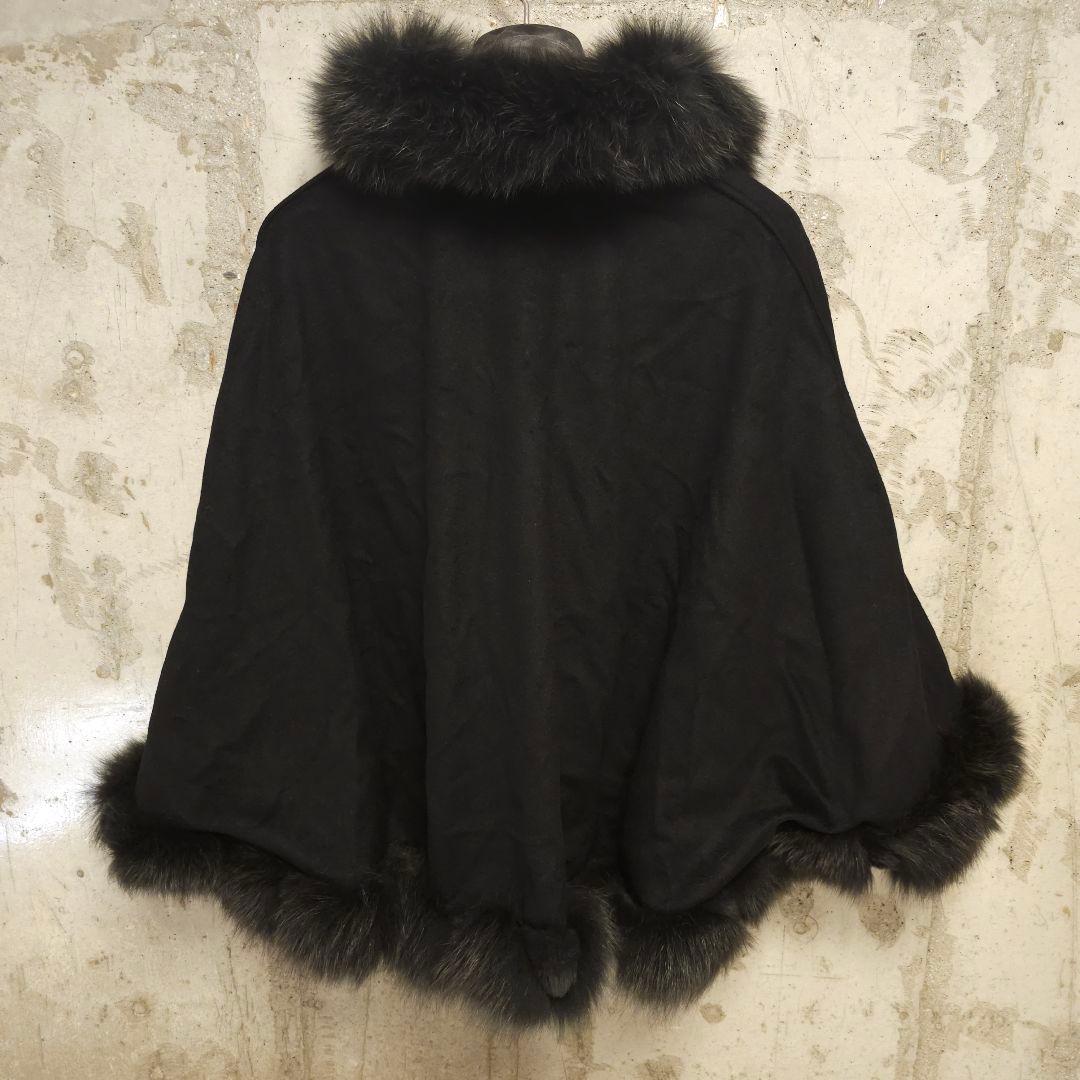 新品タグ付 ブルーフォックス カシミヤ100% ポンチョ SAGA FURS