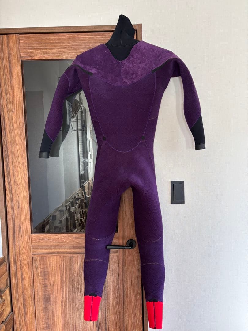 【美品】AIRTIGHT 5×3セミドライ　ロングチェストジップ