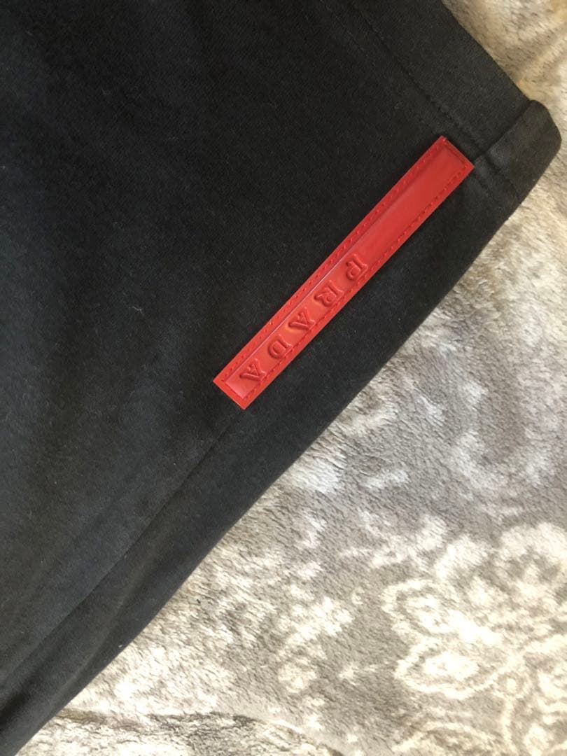 PRADA ブラック 長袖ポロシャツ