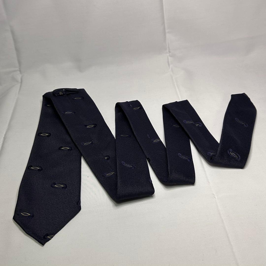 美品☆アットヴァンヌッチ☆ネクタイ☆ネイビー☆パターン柄☆セッテピエゲ☆643